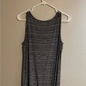 J.Jill black and white Wearever collection sleeveless dress. Size S petite